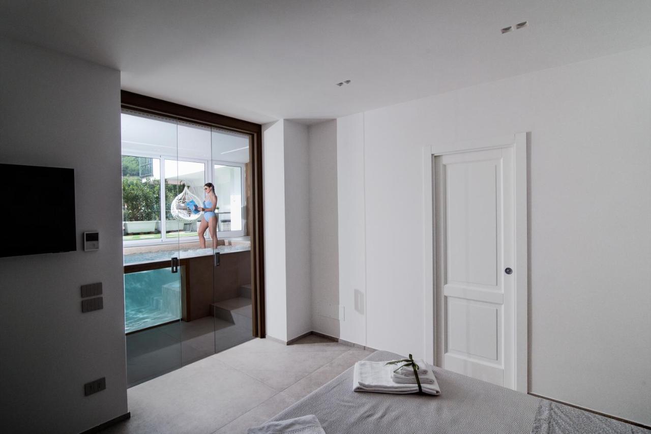 Sg Suite & Spa Amalfi Coast Vietri エクステリア 写真